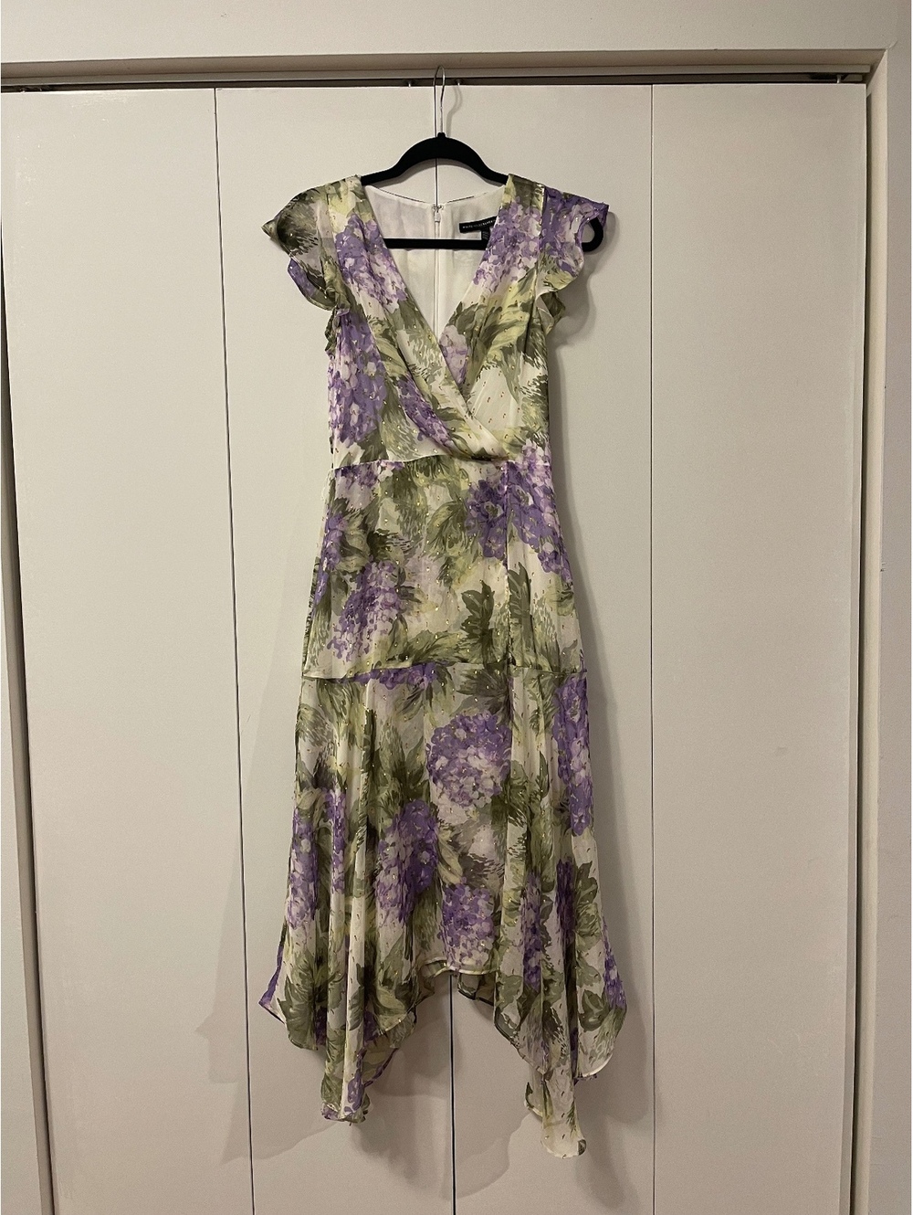White House Black Market Size 6 Hydrangea Floral Midi Dress Handkerchief Hem